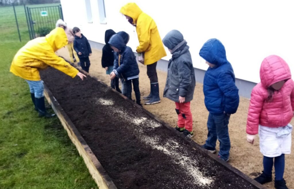 Des ateliers autour de la nature, avec les plus jeunes, écoles, centres de loisirs, structures d'accueil